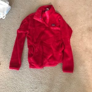 Red Patagonia pullover